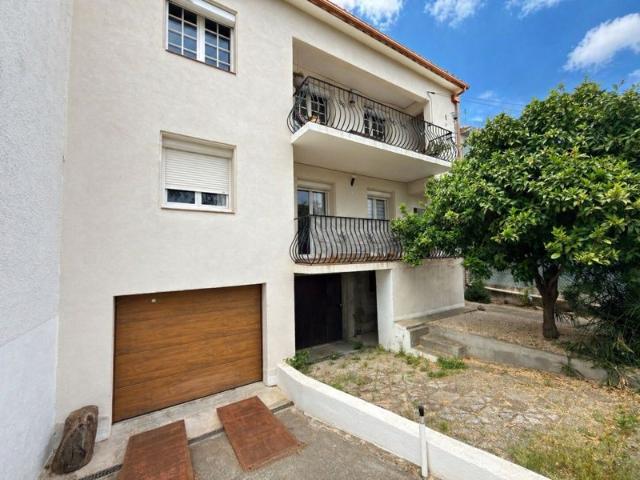 T6 de 114m² habitables + 52m² de grenier + 37m² de garage