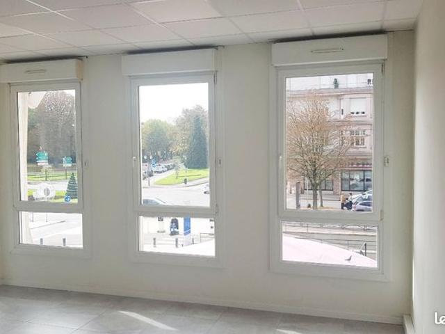 T6 PREMIUM 130 m2 place parking privée