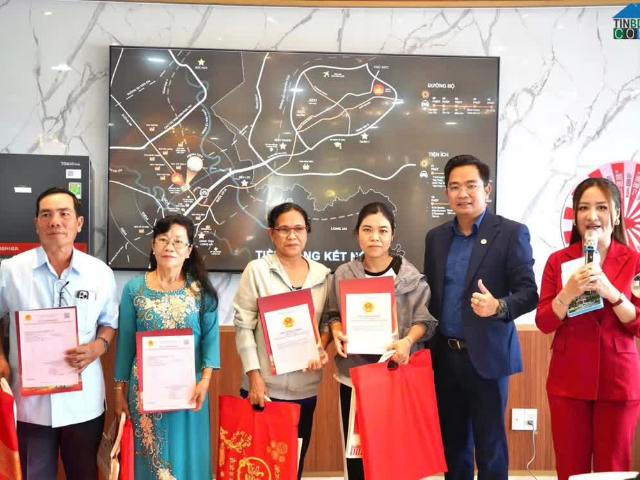 Đất nền 108m2 sổ hồng riêng chỉ 1,9 tỷ cửa ngõ khu hành chính Agora City. SƠN 0987449