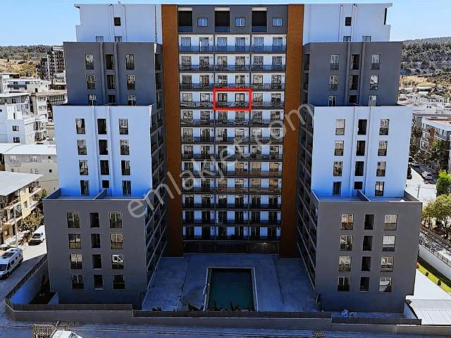 Tınaztepe Hastanesi Ve Kampüs Yakını Havuzlu Site'de Lüx 1+1