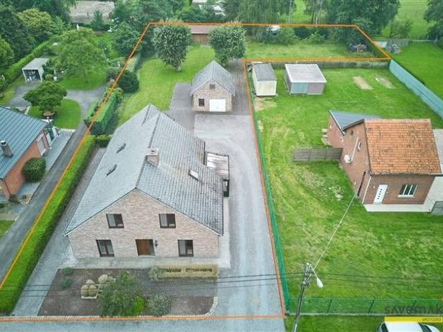 T huis met 6 slaapkamers