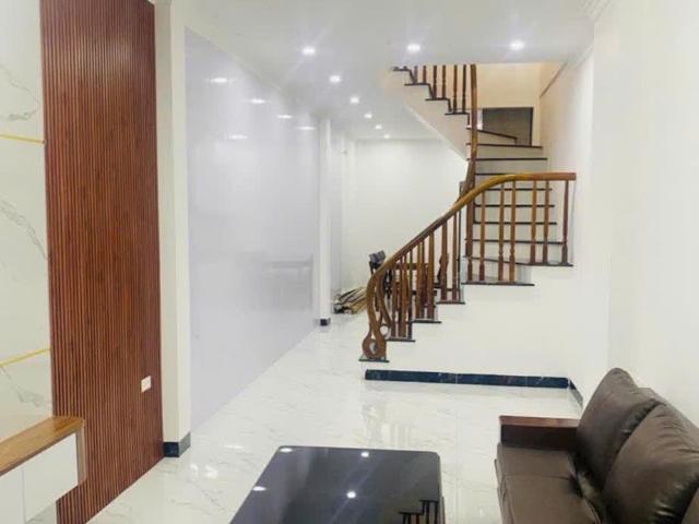 Tư Đình Hưởng trọn tiện ích Aeon Long Biên chỉ 6.4 t. Ỷ