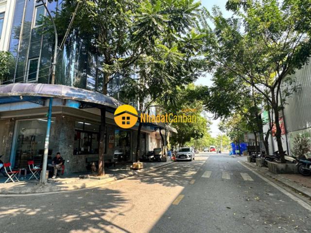Đất đẹp đường ô tô tránh vỉa hè thoáng kinh doanh tốt thạch bàn dt 68.3m2. Giá 11.5 tỷ