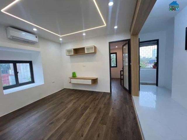 Tập thể vĩnh hồ lô góc 3pn 2 wc diện tích 40m2 giá 4.3 tỷ có thương lượng