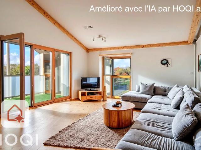 T 3 de 64 M2 en parfait état au dernier étage avec balcon, ascenseur, parking.