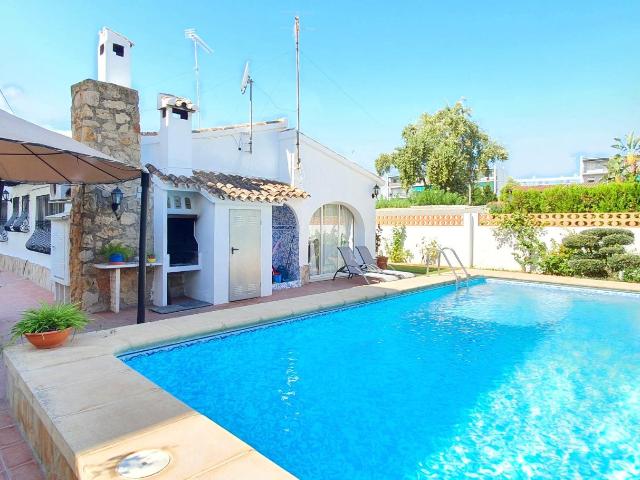 TCH48 PRIMERA LÍNEA DE PLAYA PISCINA