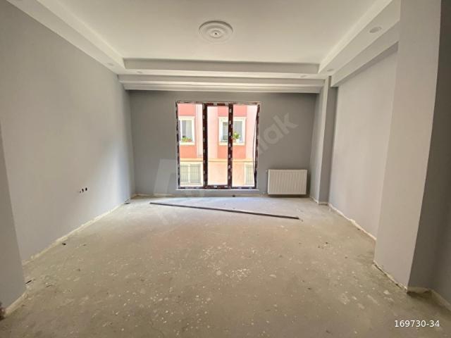 TAŞTAN'DAN KOLON HASTANESİNE ÇOK YAKIN SATILIK SIFIR 3+1 DAİRE