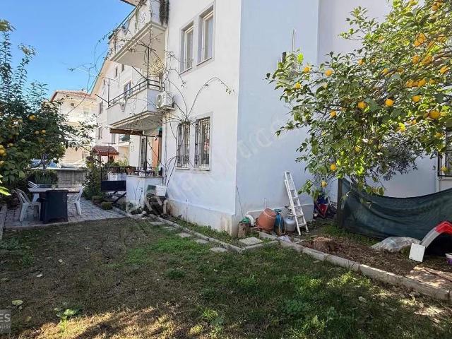 Taşyaka Salı Pazarı Ve Avm Arasında 2+1 Daire Ful Yenilenmiş