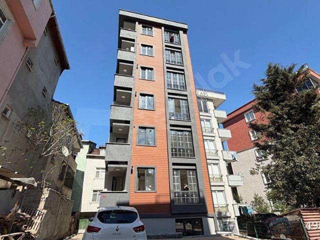 Taşdelen Kirazlıdere Mahallesinde 2+1 Satılık Daire