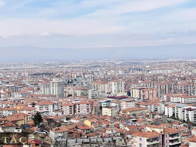 Taç Gayrimenkulden Lüks 3+1 Ara Kat Site İçi Hasarsız Daire