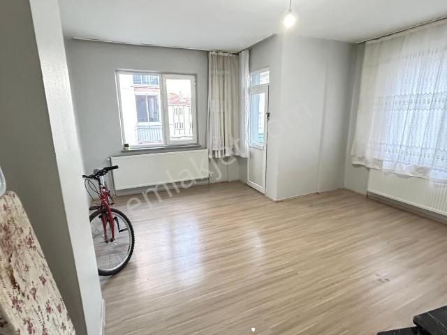 Taşlık Mevkii Çınar Ağacı Yakınında Yatırımlık 2+1 Satılık Daire