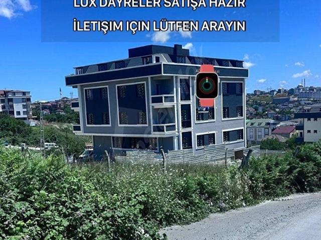 TAŞOLUK BAĞLARDA METROYA YÜRÜME MESAFESİ 2+1 NET 85 M2 LÜX DAİRE
