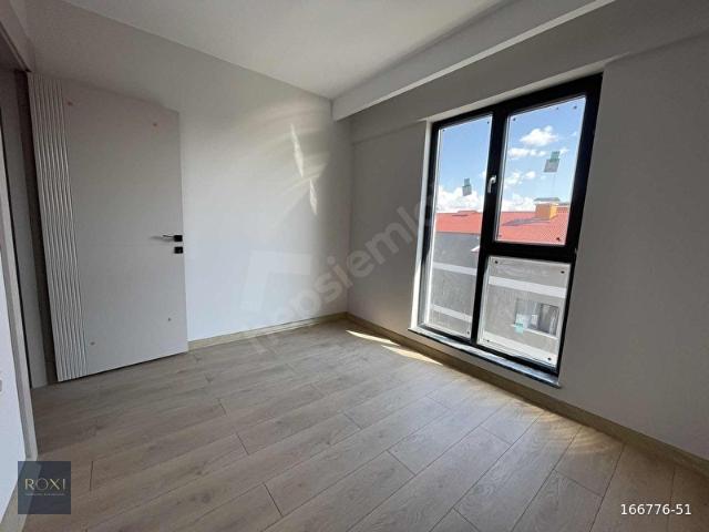 TAŞPINAR İNCEK'TE MERKEZİ KONUM UYGUN SATILIK 1+1 LÜX DAİRE