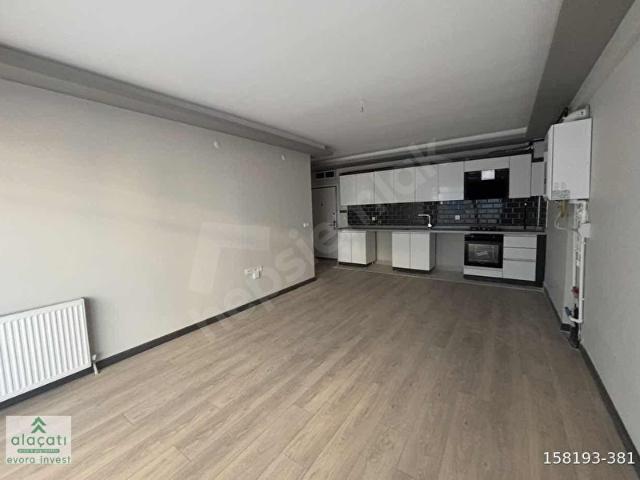 TAŞPINARDA GENİŞ SİTE KONSEPTİNDE SATILIK 1+1
