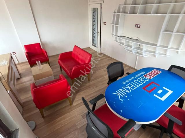 Tam Merkezde Hazır Eşyalı Ofis