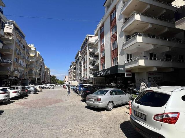 Tam Merkezde Ön Cephe Kiralık Daire