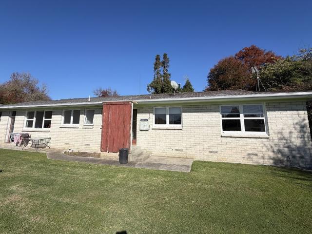 Tamahere Family Home With Paddock Included