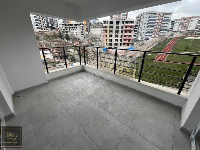 Tamamına Kiredili 2.katta 3+1 Köktapu Satılık Daire
