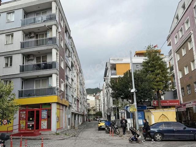 Tamamına Kredi İmkanlı Cadde Üzeri Ayrı Mutfak Satılık 2+1 Daire
