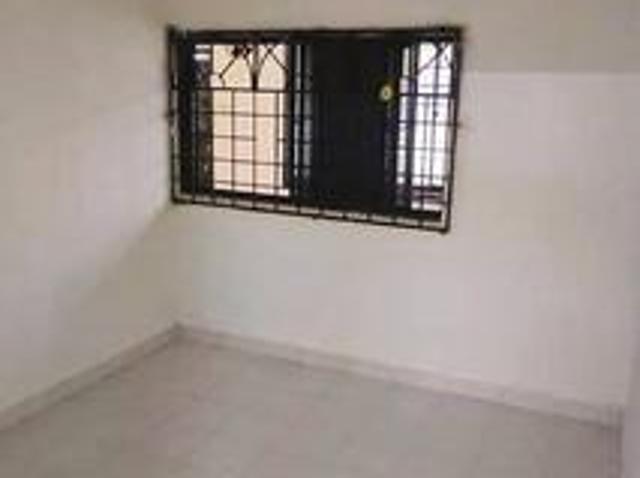 Taman Tampoi Indah townhouse for sale