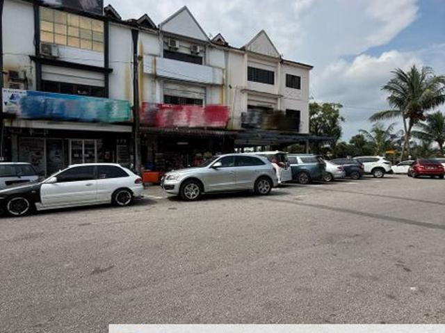 Taman Tampoi Utama