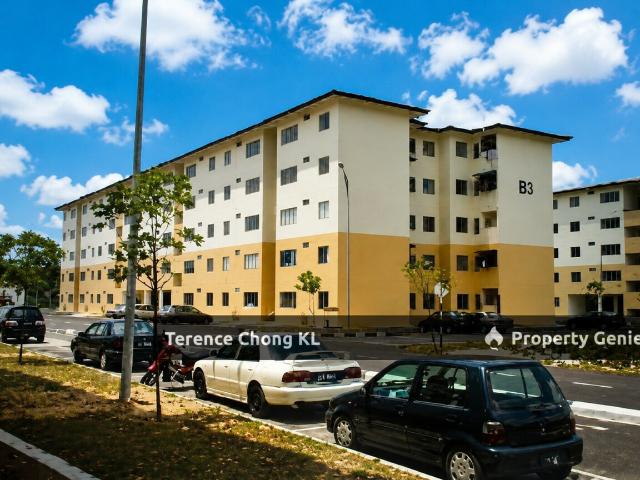 Taman Tampoi Utama