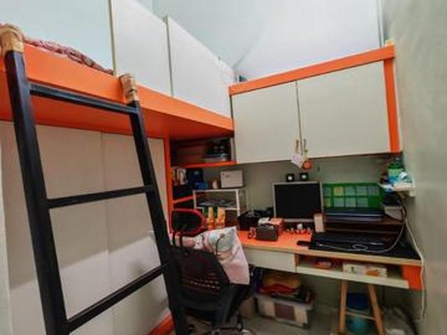 Taman Tan Seri Yacob double Storey terrace house for sale