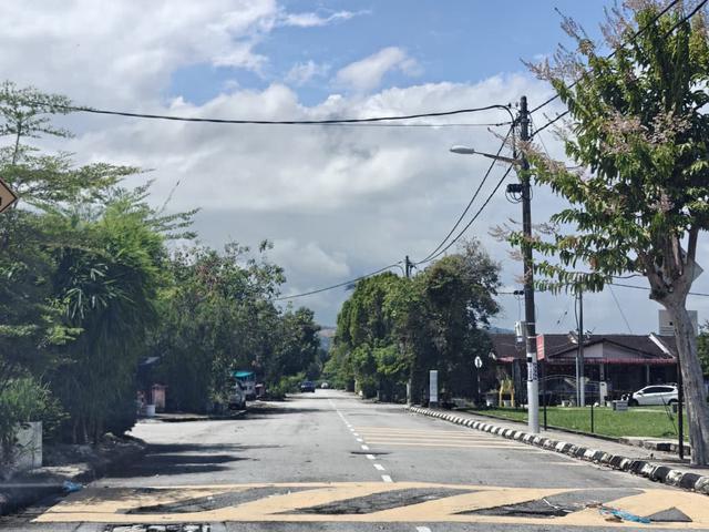 Taman Tangling Single Storey Terrace Sell below Market
