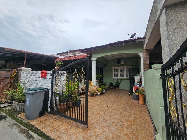 Taman Tasik Utama Ayer Keroh teres setingkat untuk dijual