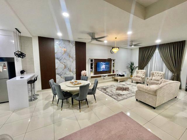 TAMAN TASIK INDAH KLUANG FULLY RENOVATED OPEN FACING 24 x 78