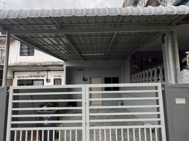 Taman Titiwangsa Kluang Double Storey Low Cost House
