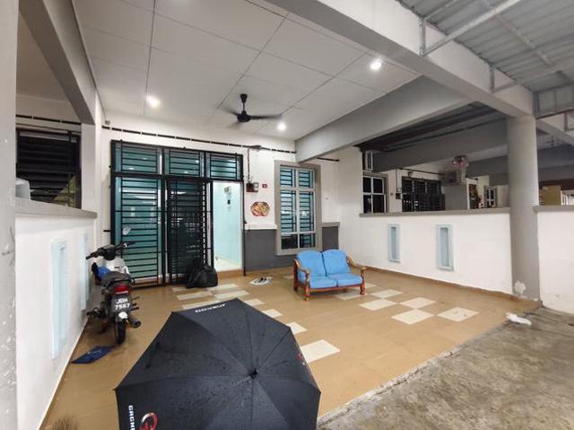 Taman Tropika Single Storey Terrace House 3bed Tangkak Johor