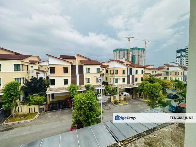 Taman Tropika 2
