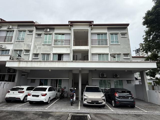 Taman Tropika 2 Sg Tangkas Kajang Townhouse