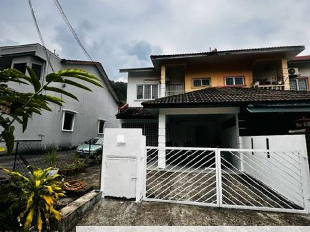 Taman Ukay Perdana