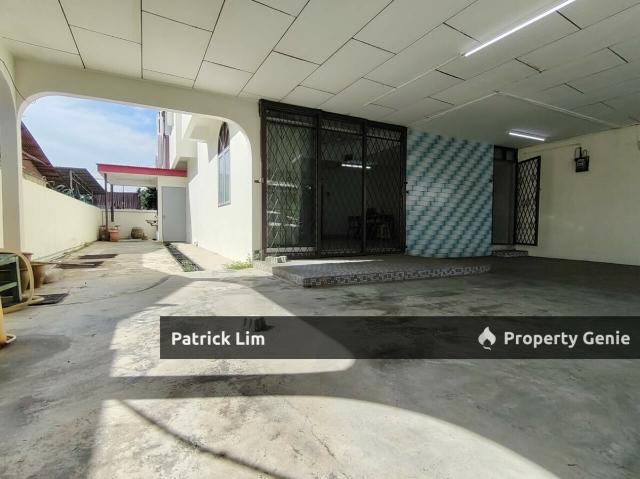 Taman Ujong Pasir 2 Storey Semi D House