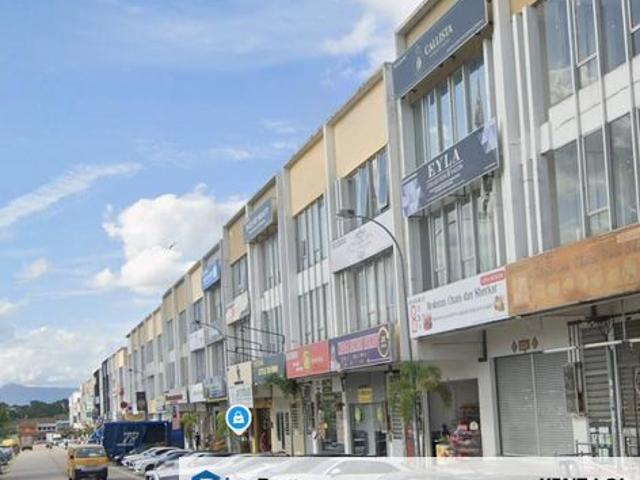 TAMAN UNGKU TUN AMINAH