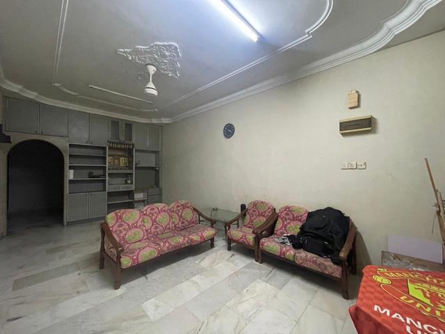 Taman Ungku Tun AminahSkudai Single Storey For Sale