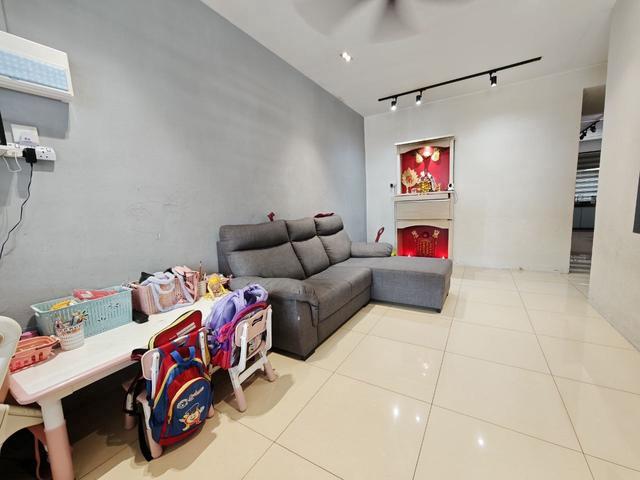 Taman University jalan Kemuliaan Single Storey Good Condition