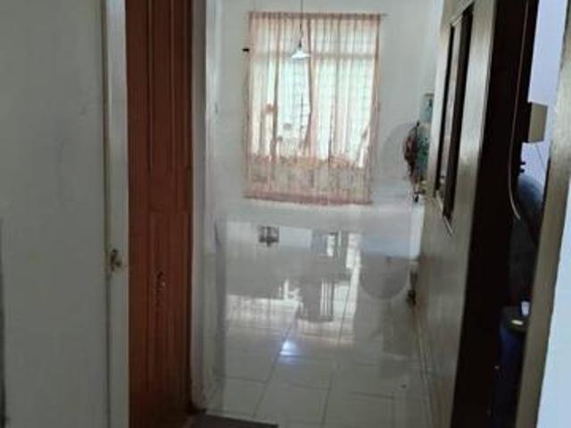 Taman Universiti Corner Lot 5bed Freehold Skudai