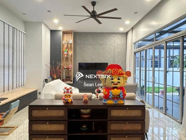 Taman Universiti Corner Lot Single Storey Terrace 2,583 sqft Big Land Below Bank Value
