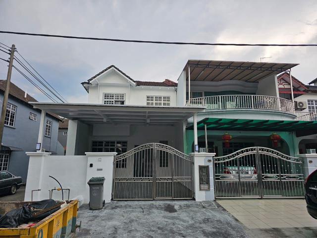Taman Universiti Double Storey Terrace Endlot House 4bed Renovated JB