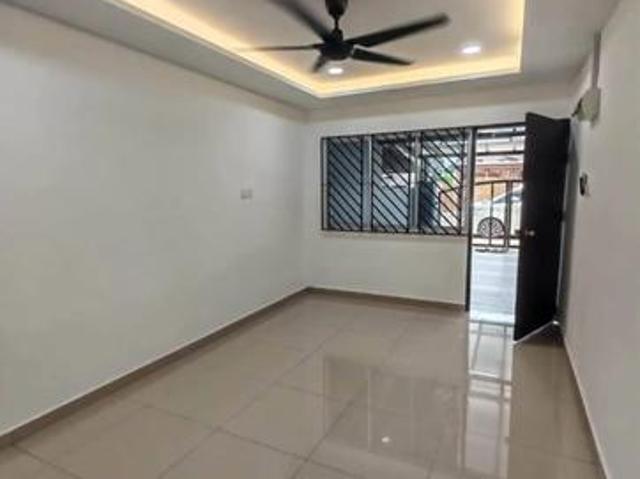 Taman Universiti Jalan Kebangsaan Single Storey Low Cost House 20 x 52