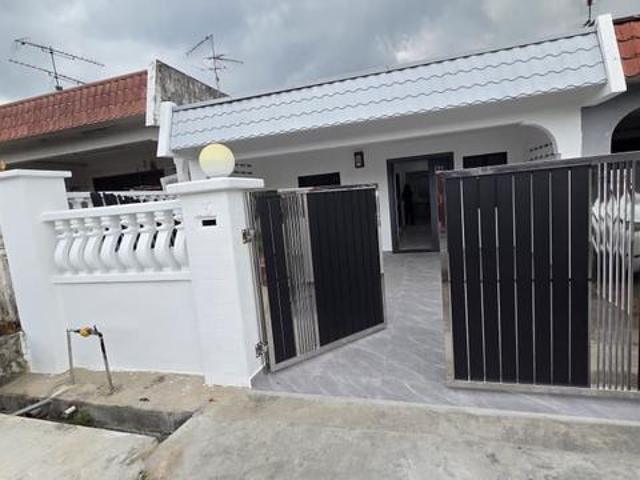 Taman Universiti Single Storey Low Cost For Sale