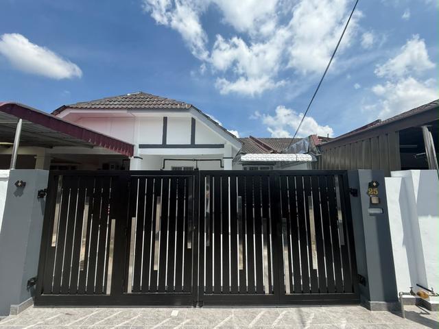 Taman Universiti Single Storey Terrace House For Sale