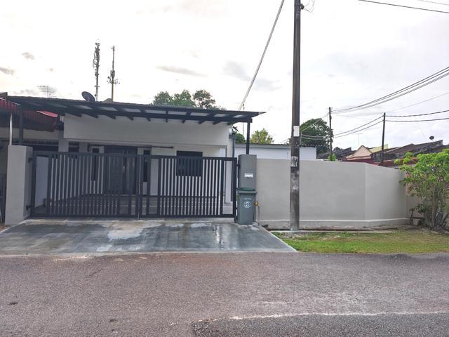 Taman Universiti Skudai Single Storey Corner Lot Fully Reno