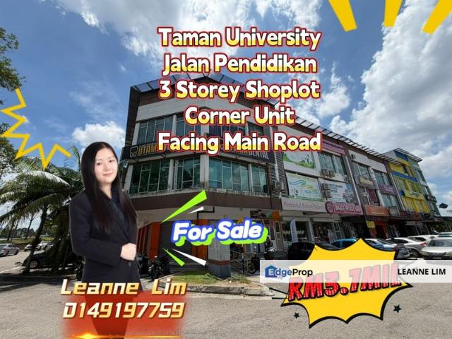 TAMAN UNIVERSITI