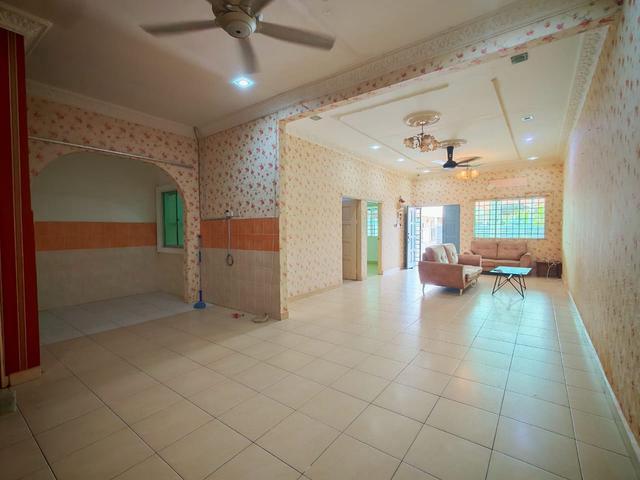 TAMAN UNIVILLA Fully Furnished