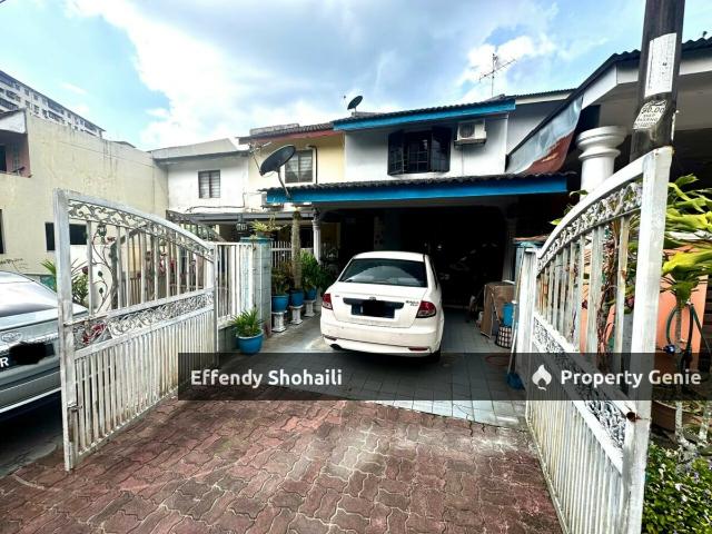 TAMAN USAHA JAYA KEPONG DOUBLE STOREY