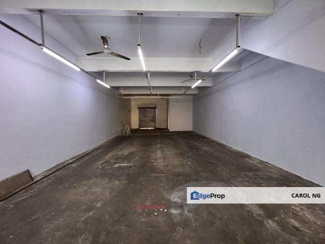 Taman Velox Rawang 2 Storey Shoplot For Rent Near to Bandar Country Homes Rawang